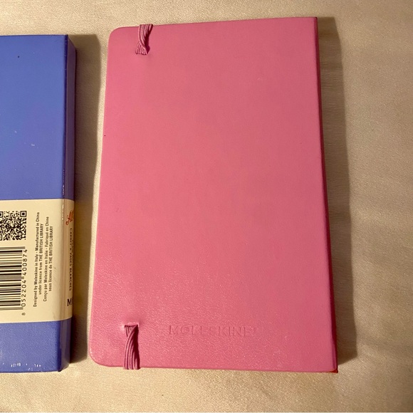 NWT Moleskine Alice in Wonderland Limited Edition Mini Notebooks - Picture 4 of 6